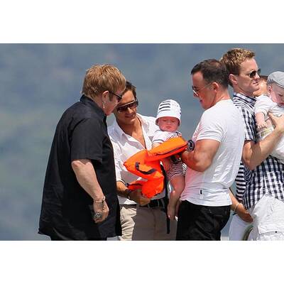 Elton John & David Furnish: Mit Baby in St. Tropez