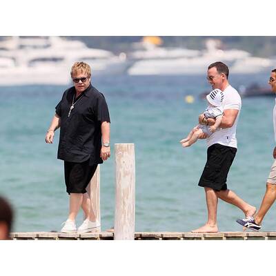 Elton John & David Furnish: Mit Baby in St. Tropez