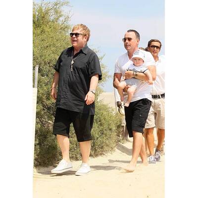 Elton John & David Furnish: Mit Baby in St. Tropez