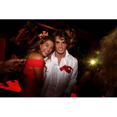 Fiona Swarovski feiert auf Luxusparty in Milliardärsclub