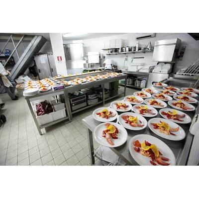 Fiona Swarovski feiert auf Luxusparty in Milliardärsclub