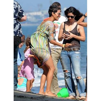 Halle Berry: So sexy feiert sie ihren 45. Geburtstag