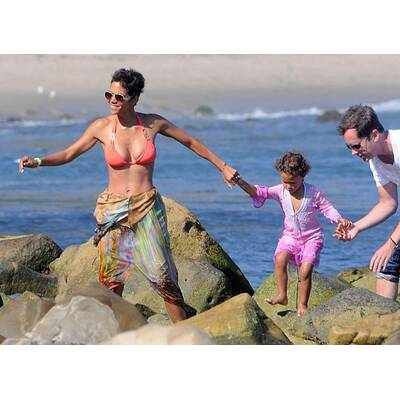 Halle Berry: So sexy feiert sie ihren 45. Geburtstag