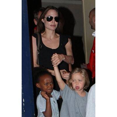 Brad Pitt und Angelina Jolie erkunden mit ihren Kindern London