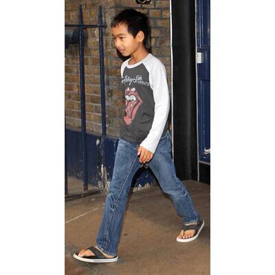 Brad Pitt und Angelina Jolie erkunden mit ihren Kindern London