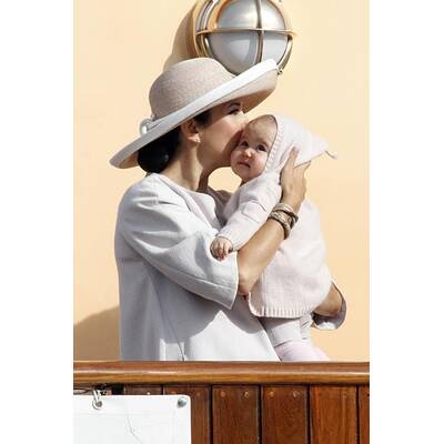 Kronprinz Frederik und Mary: Schifffahrt mit den Zwillingen