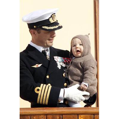 Kronprinz Frederik und Mary: Schifffahrt mit den Zwillingen