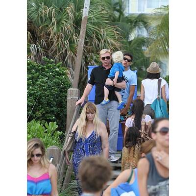 Familie Becker: Strandparty zu Elias' Geburtstag