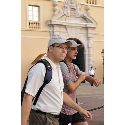 Fürst Albert II. auf Wanderschaft