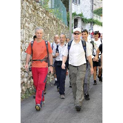 Fürst Albert II. auf Wanderschaft