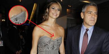 Stacy Keibler: Clooney-Freundin zeigt Klebeband