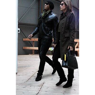 Elisabetta Canalis turtelt in Berlin