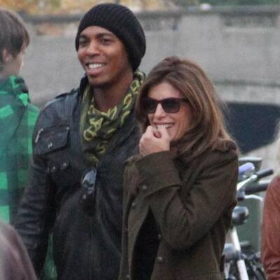 Elisabetta Canalis turtelt in Berlin