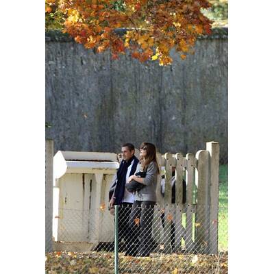 Carla Bruni & Nicolas Sarkozy: Spaziergang mit Baby Giulia