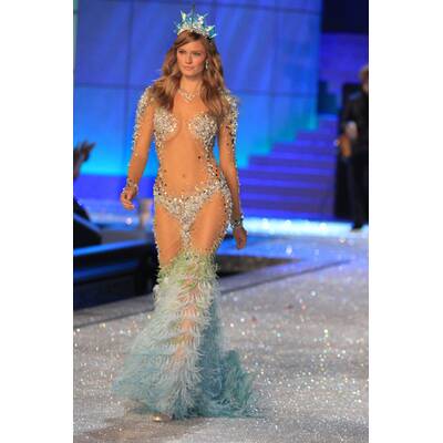 Victoria's Secret Fashion Show 2011