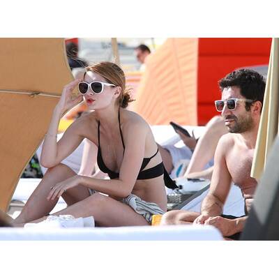 Mischa Barton genießt die Sonne Miamis