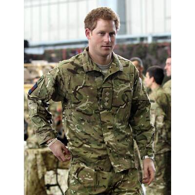 Seine Ausbildung zum Hubschrauber-Piloten ist abgeschlossen!