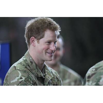 Seine Ausbildung zum Hubschrauber-Piloten ist abgeschlossen!