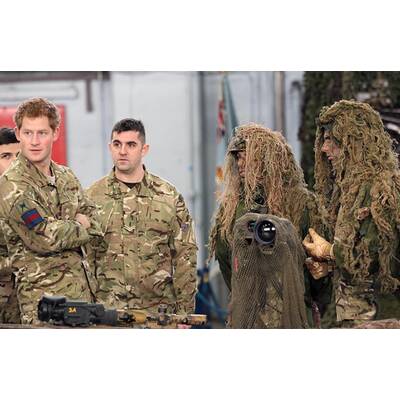 Seine Ausbildung zum Hubschrauber-Piloten ist abgeschlossen!