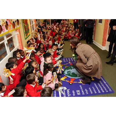 Herzogin Kate: Edler Auftritt in Grundschule