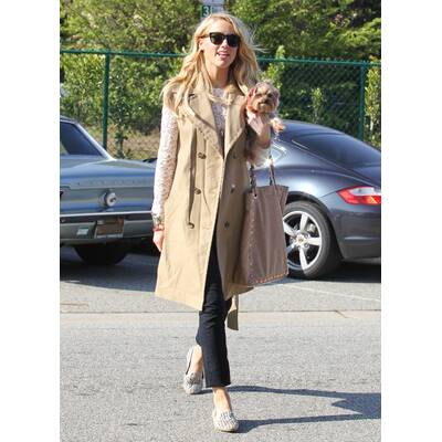 Star Style: Trenchcoats