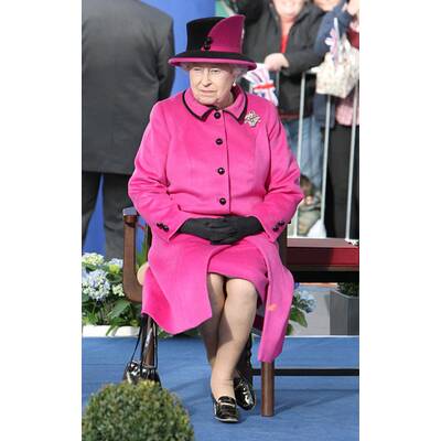 Kate strahlt die Krise mit Elisabeth II weg