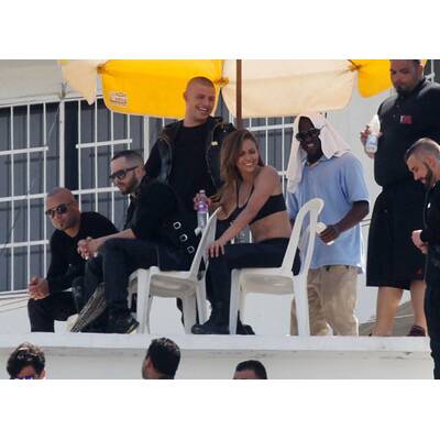 Lopez & Smart: Turteltauben am Set