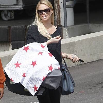 Charlize Theron: Ausflug mit Baby Jackson