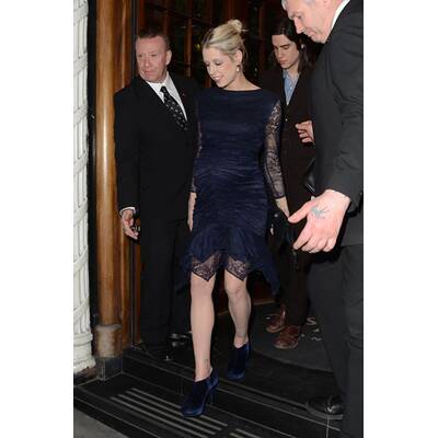 Peaches: Ihr Bauch wird immer größer