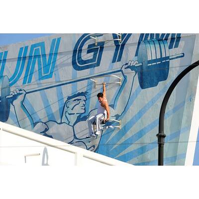 Mark Wahlberg: Sexy Stunts am Set in  Miami