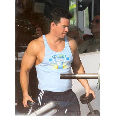 Mark Wahlberg: Sexy Stunts am Set in  Miami