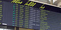 070103_ankunftstafel_schwechat_flughafen_apa