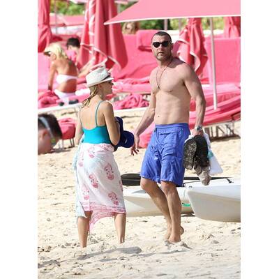 Knutschen in den Wellen...