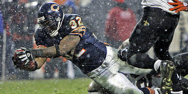 070122_football_john_cecchini_chicago_bears_ap