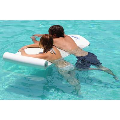 Miley Cyrus' Wasserspiele