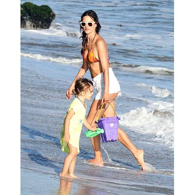 Alessandra Ambrosio: Sexy Bikini-Nixe