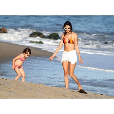 Alessandra Ambrosio: Sexy Bikini-Nixe