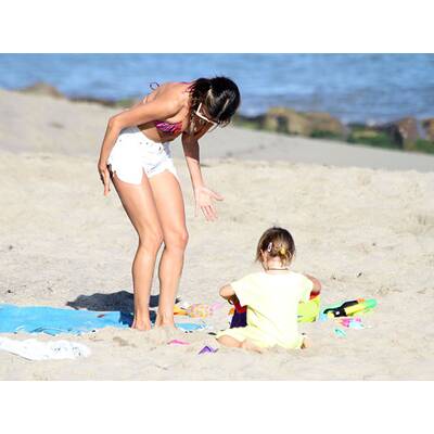 Alessandra Ambrosio: Sexy Bikini-Nixe