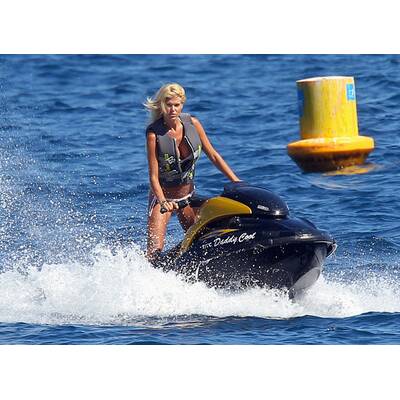 Victoria Silvstedt: Sexy Badenixe