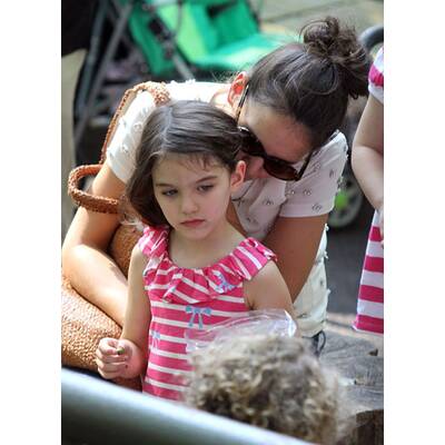 Katie Holmes & Suri: Auflug in den Tiergarten