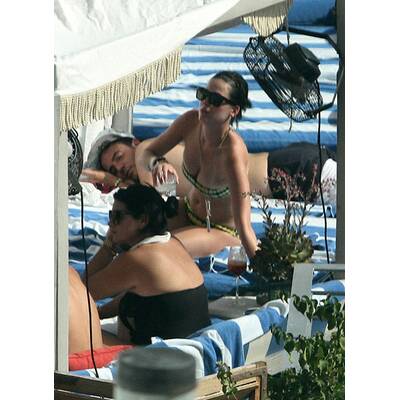 Katy Perry: Sexy Pool-Auszeit