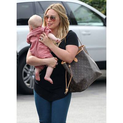 Hilary Duff im Baby-Glück