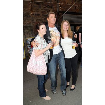 David Hasselhoff & Hayley Roberts: Schmuse-Auftritt in England