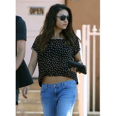 Mila Kunis: So flach ist ihr Bauch!