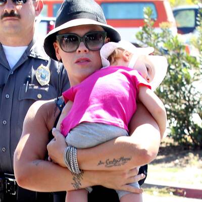 Auweh: Kleine Willow mit blauem Auge