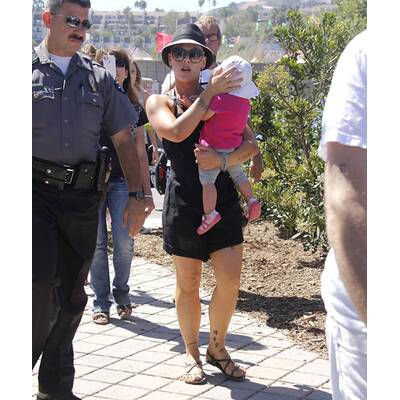 Auweh: Kleine Willow mit blauem Auge