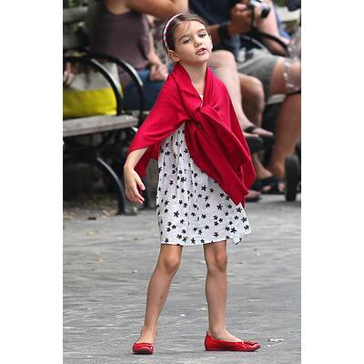 Suri: Endlich lacht sie wieder!