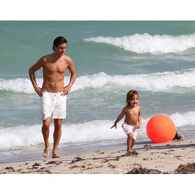 Scott Disick & Sohn Mason: Kourntey Kardashians Jungs sind echte Wasserratten