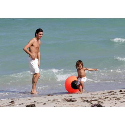 Scott Disick & Sohn Mason: Kourntey Kardashians Jungs sind echte Wasserratten