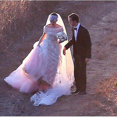 Anne Hathaway: Strahlende Braut